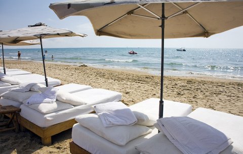 Boliger med kort avstand til Frankrikes beste strender. Boliger med kort avstand til Frankrikes beste strender.